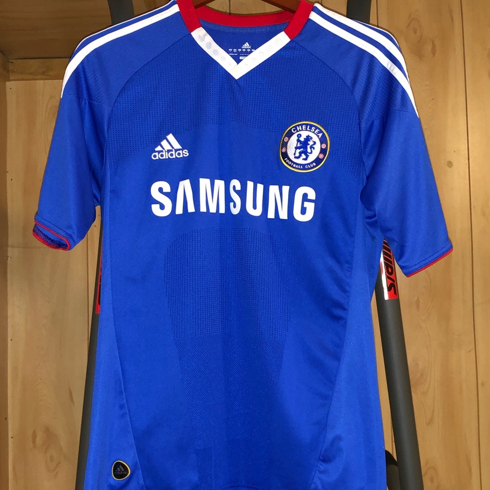 Chelsea 10/11 drogba jersey